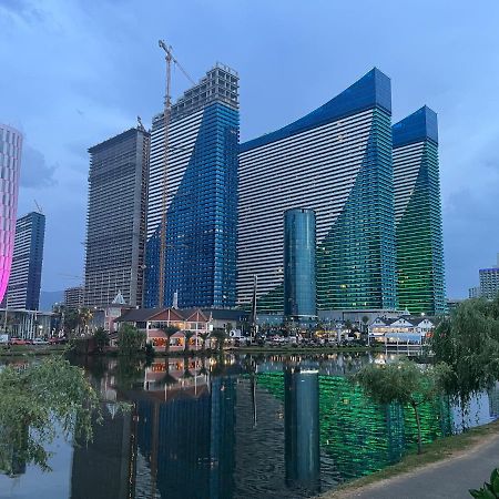 1-Bedroom Studio Apartment In Orbi City - Side Seaview 巴统 外观 照片